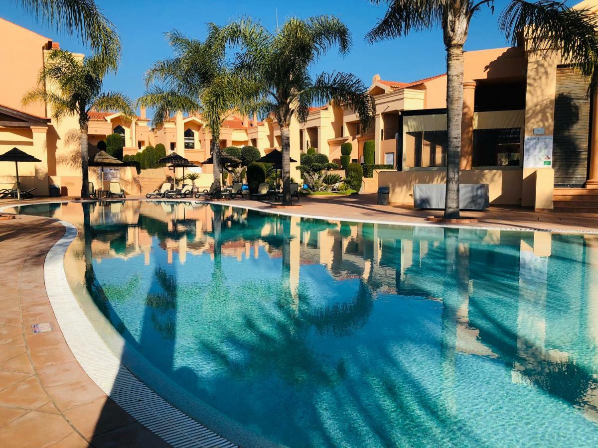 Luxury Apartment In Praia Da Luz Exterior photo