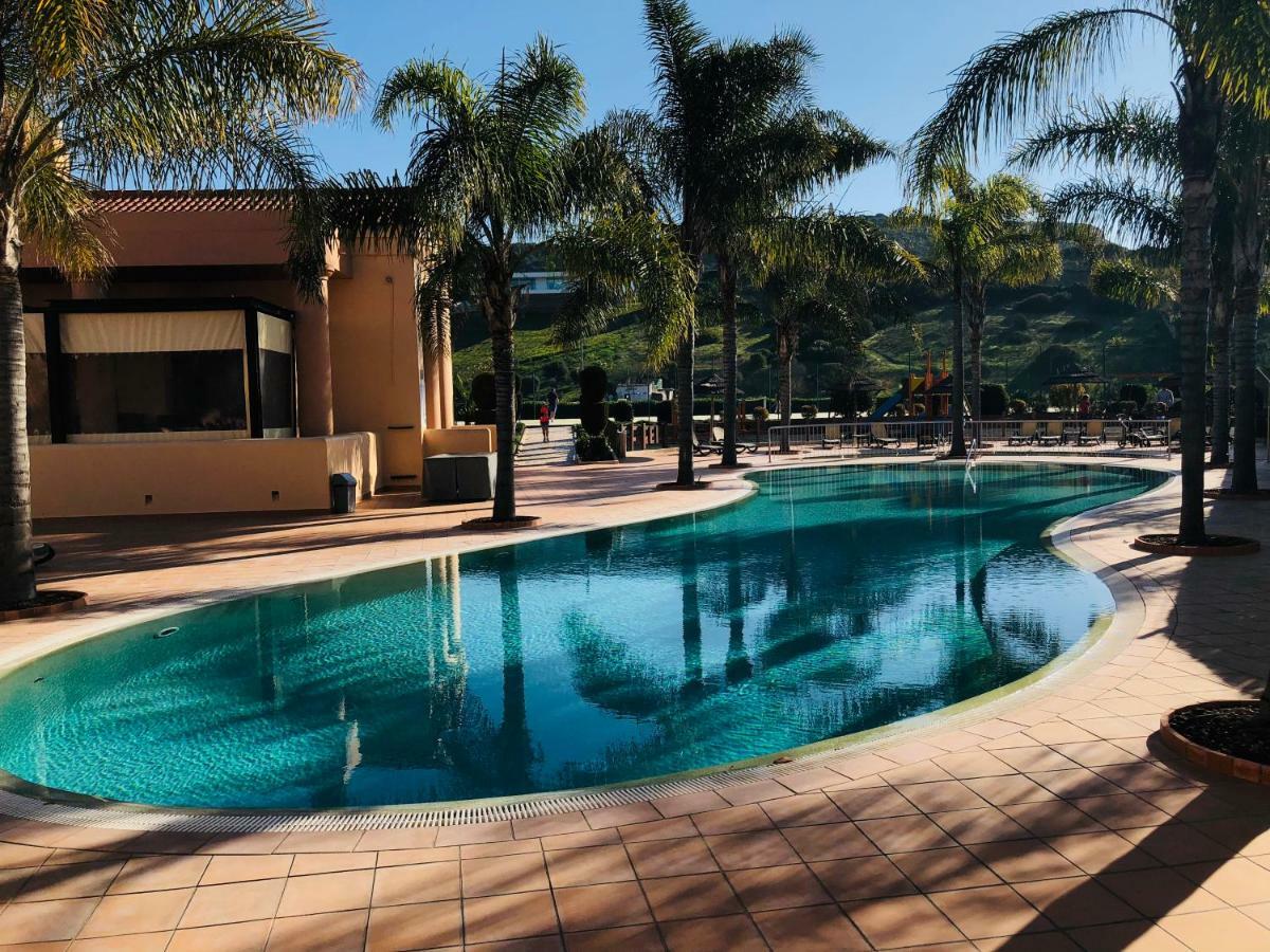 Luxury Apartment In Praia Da Luz Exterior photo