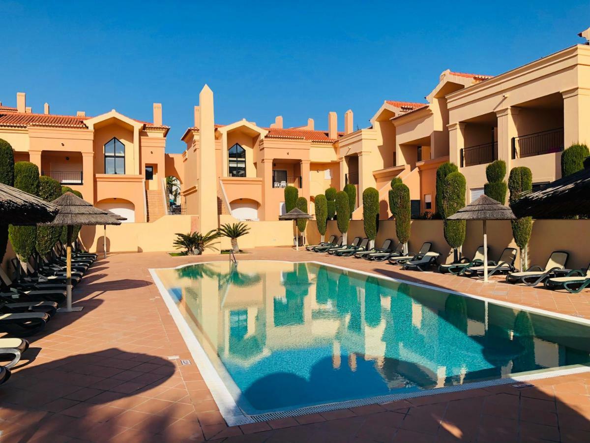 Luxury Apartment In Praia Da Luz Exterior photo