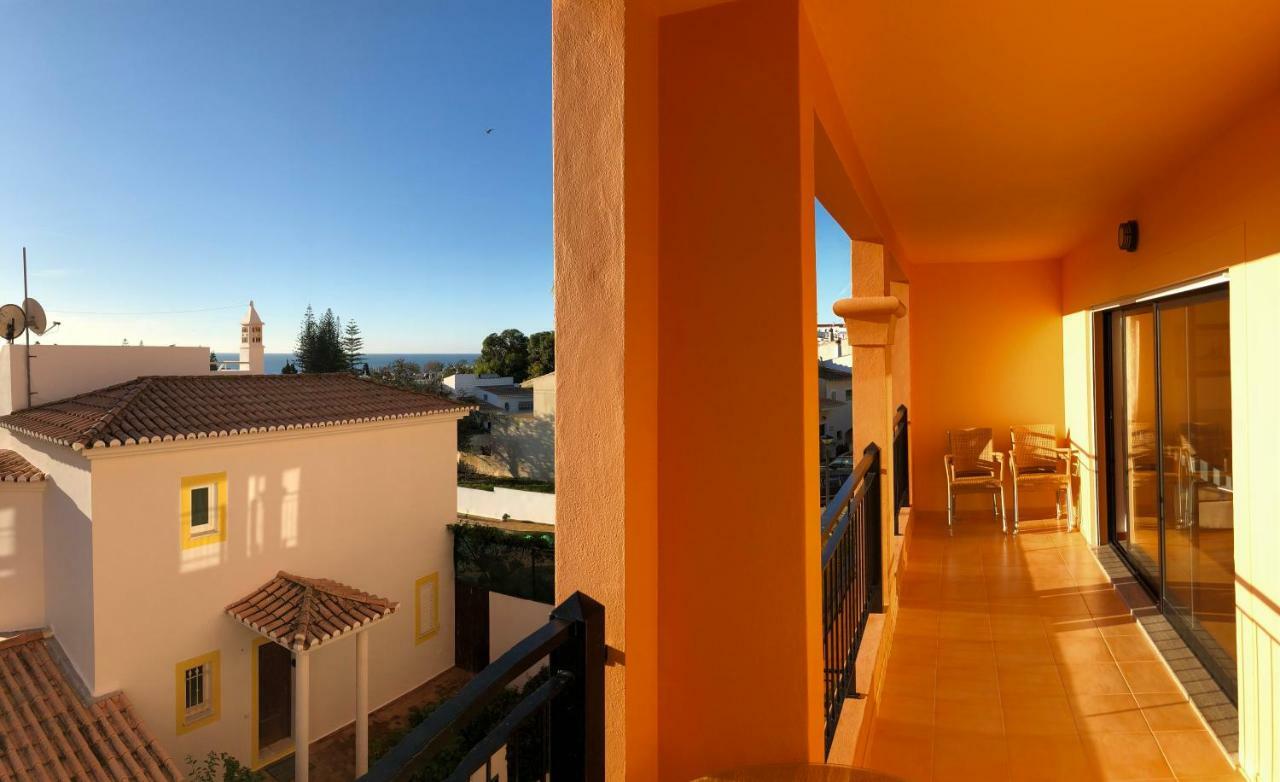 Luxury Apartment In Praia Da Luz Exterior photo