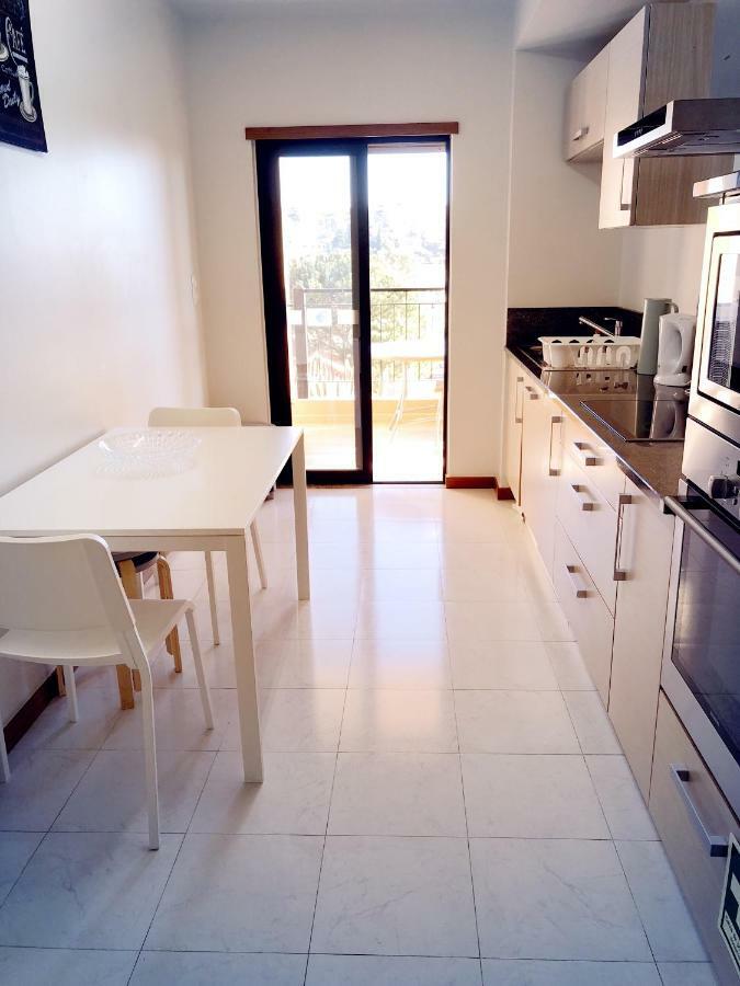 Luxury Apartment In Praia Da Luz Exterior photo